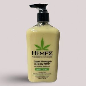 Hempz Sweet Pineapple & Honey Melon Herbal Body Moisturizer 17.0 oz / 500 mL